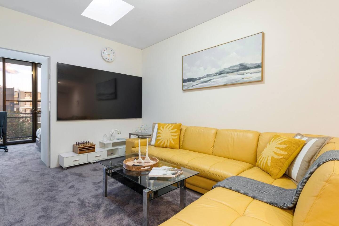 The Urban Escape -in The Heart Of Wentworth Point